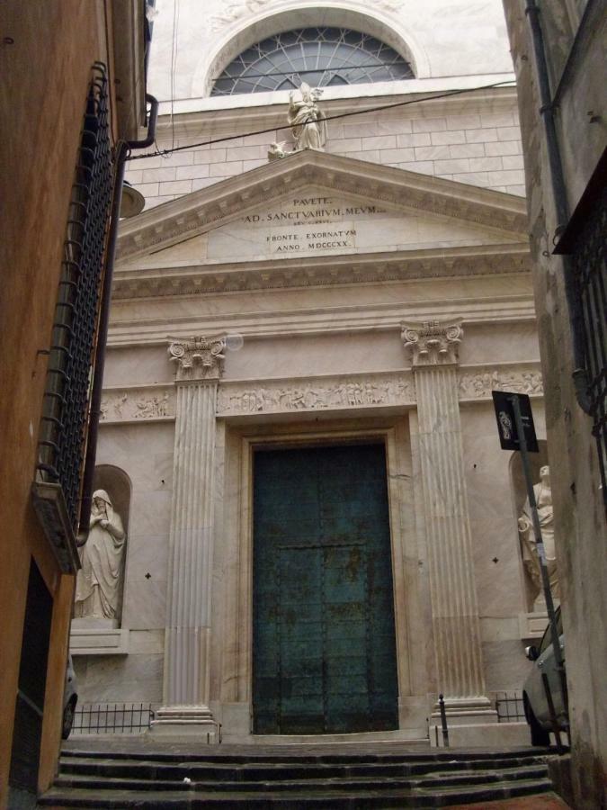 La Quiete In Centro Storico Lägenhet Genua Exteriör bild